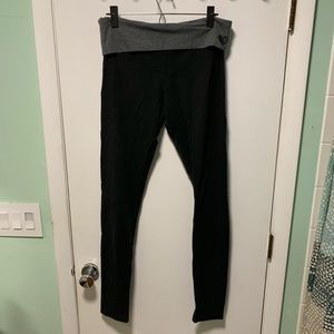 Victoria’s Secret Yoga Pants